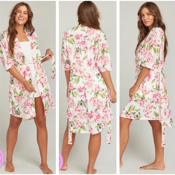 Show Me Your Mumu Brie Garden of Blooms Floral Robe - One Size - Picture 2 of 10